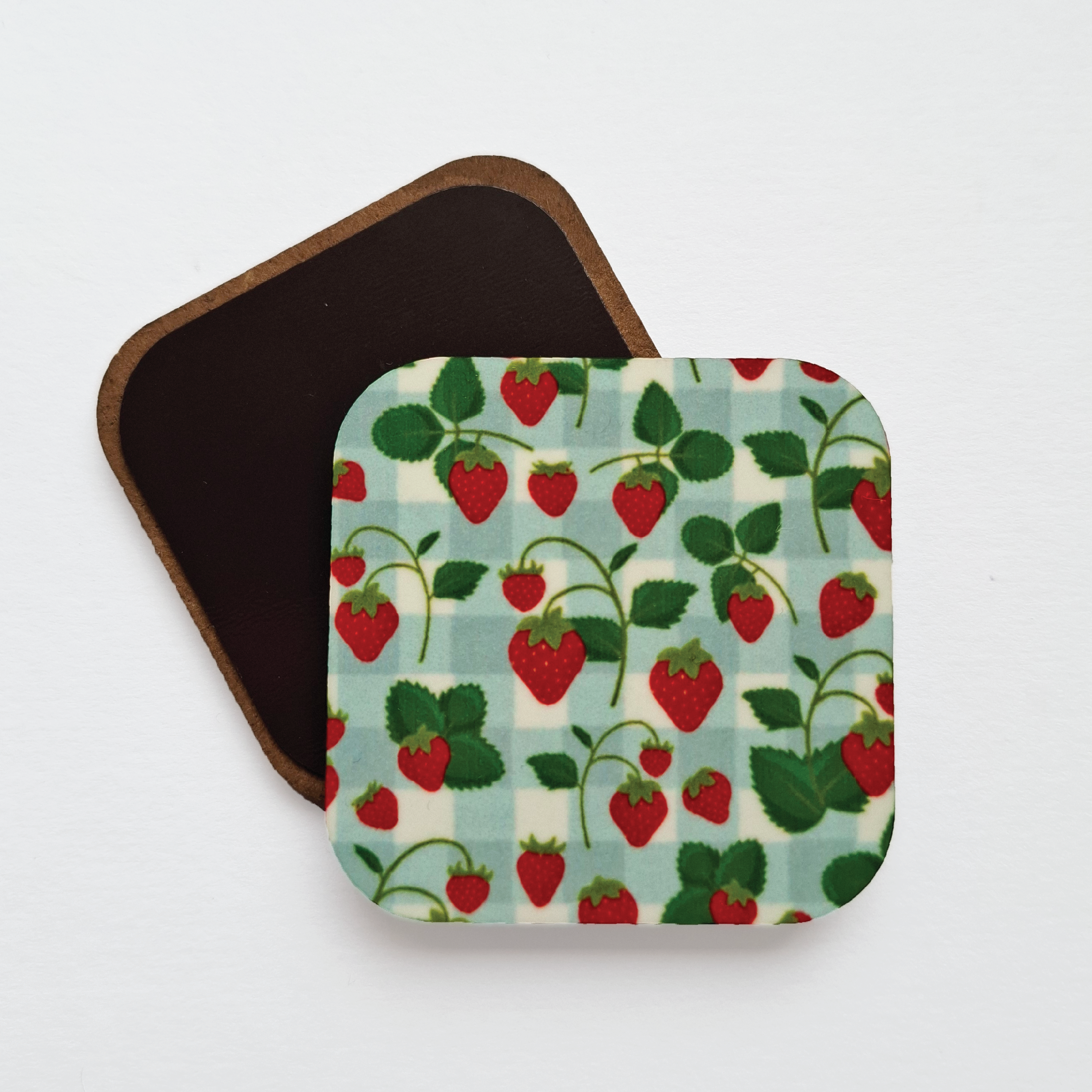 Strawberry Picnic Fridge Magets